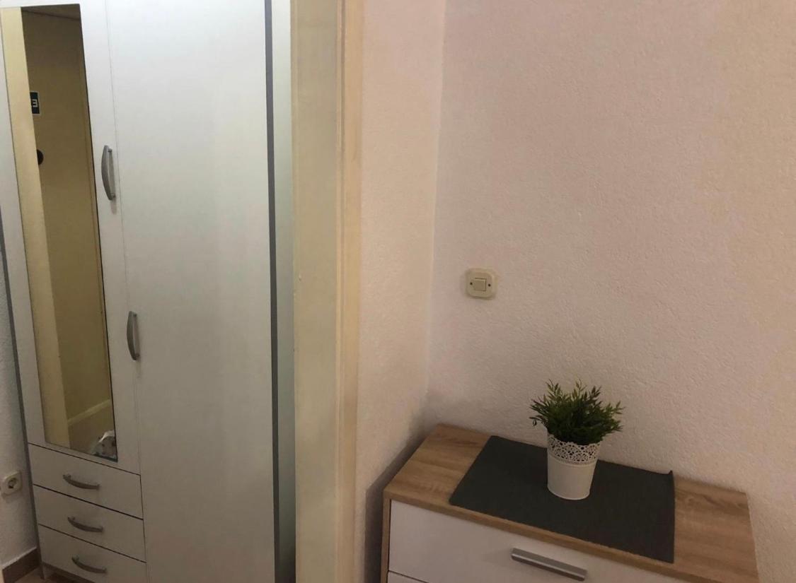 Apartment Lovrekovic Spalato Esterno foto